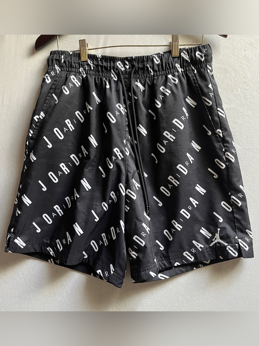 Jordan Black Mesh Athletic Shorts Red Jumpman Logo Gym BasketBall Size L